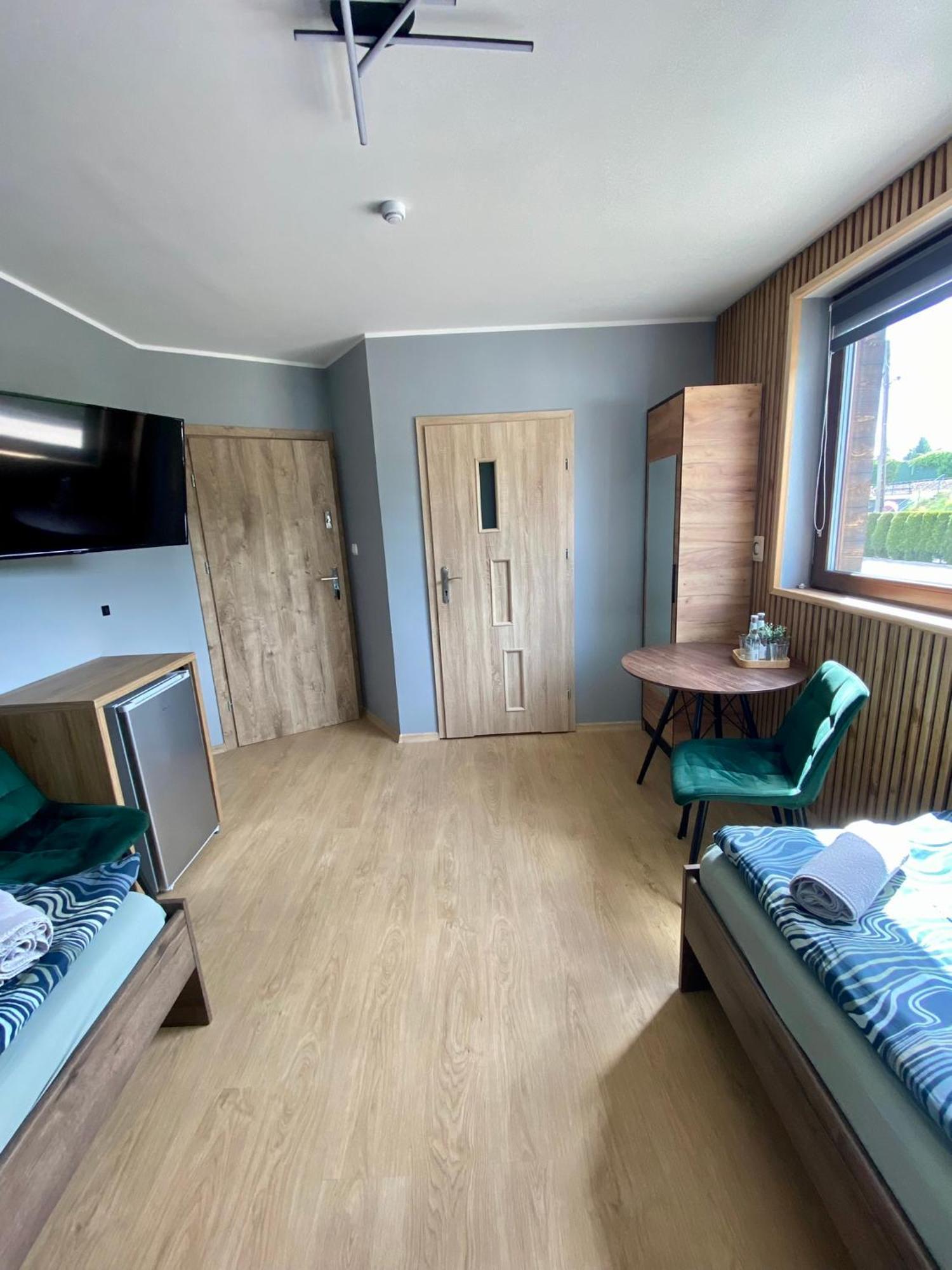 Hostel Kandulski *